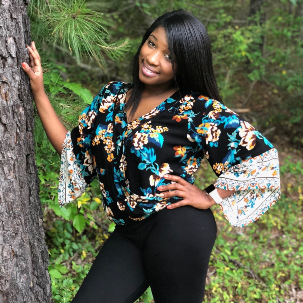 Meet your Posher, Ashlie